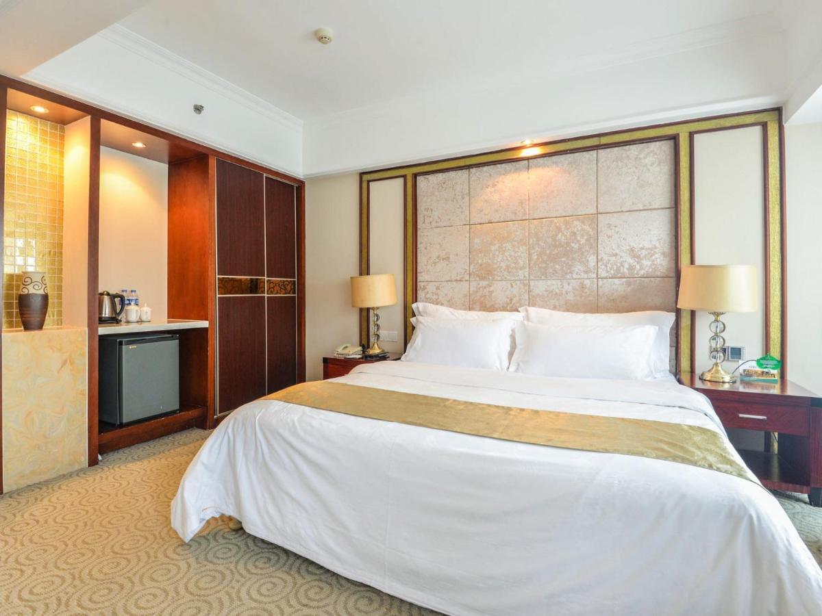 Perthden Hotel Shenzhen Exterior photo